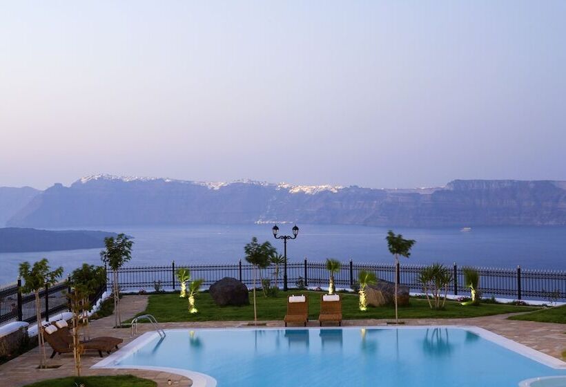 Hotel Maison Des Lys  Luxury Suites