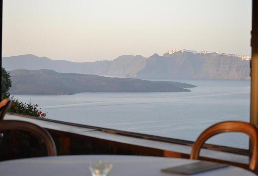 Hotel Maison Des Lys  Luxury Suites