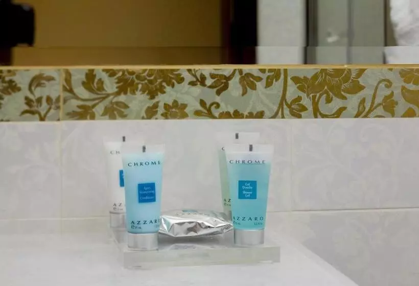 בית מלון כפרי Maison Des Lys  Luxury Suites