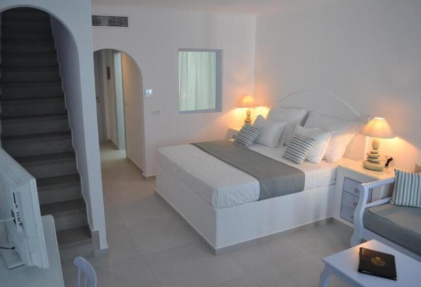 Hotel Maison Des Lys  Luxury Suites