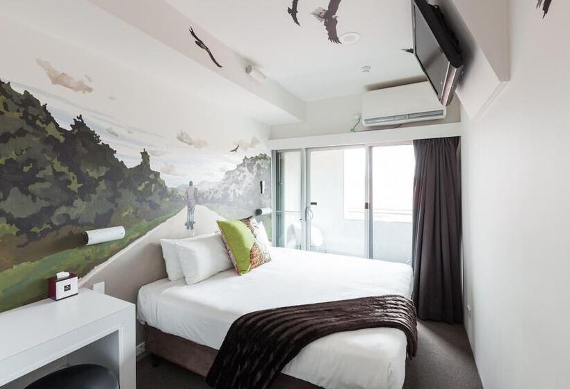 בית מלון כפרי Majestic Minima