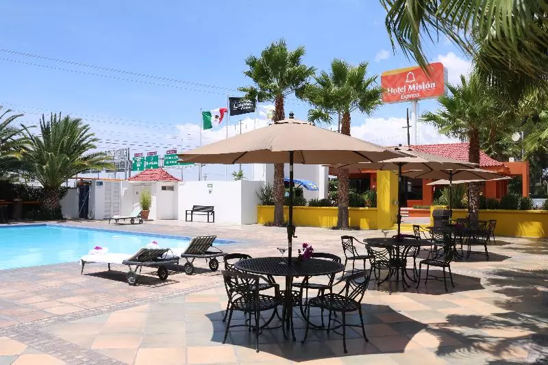 Hôtel Mision Express Saltillo