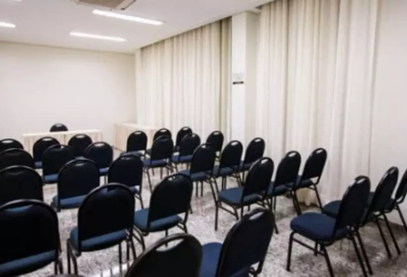 Mogano Premium Hotel   Eletroposto