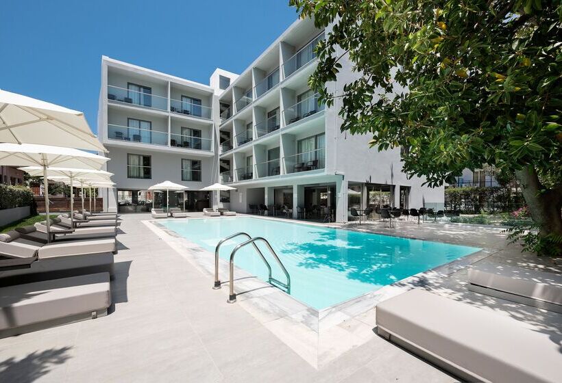 호텔 Oktober Downtown Boutique