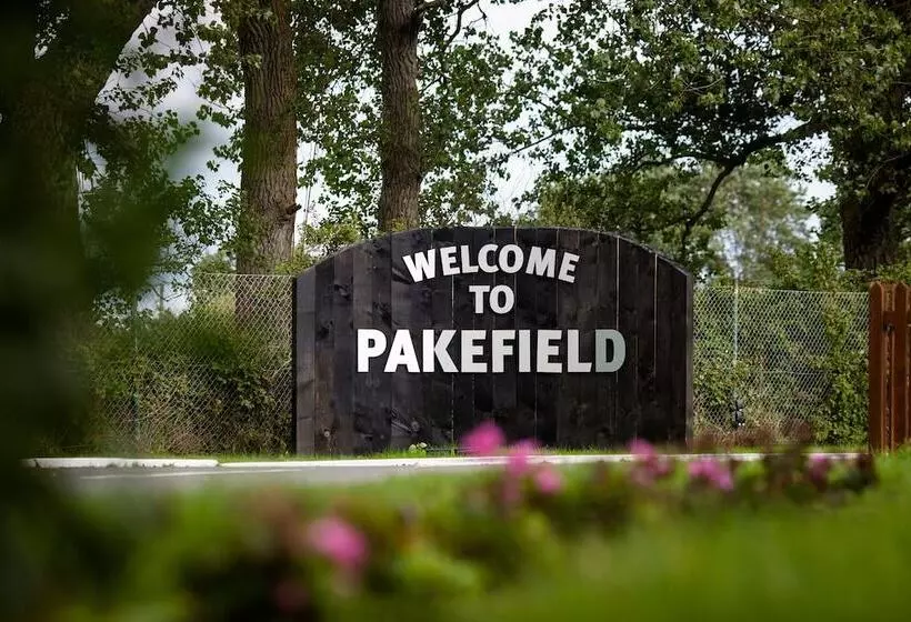 Hotel Pakefield Holiday Village Adults Only