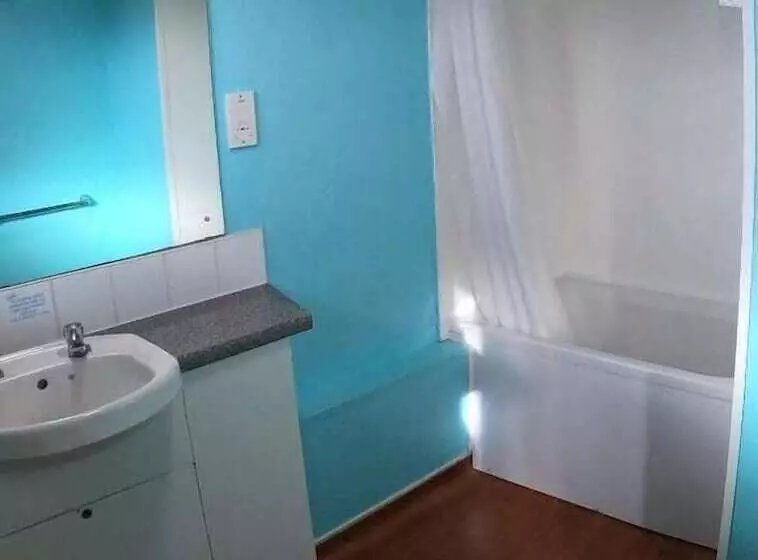 Hotel Pakefield Holiday Village Adults Only