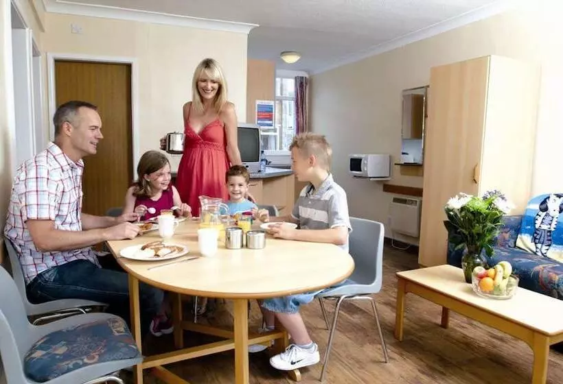 Hotel Pakefield Holiday Village Adults Only