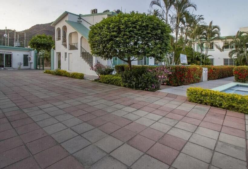 فندق Parotas Manzanillo