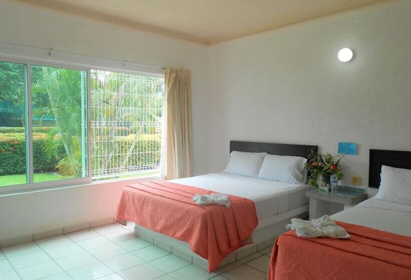 فندق Parotas Manzanillo