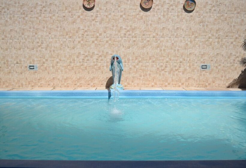 هتل Pousada Porto Tropical