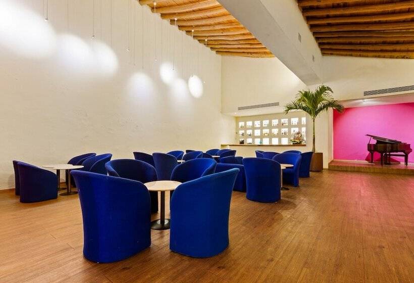 בית מלון כפרי Rancho San Diego Grand Spa Resort