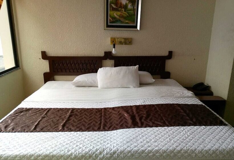 Hotel Sol De Oriente