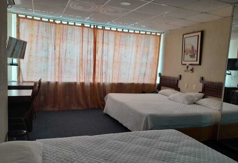 Hotel Sol De Oriente