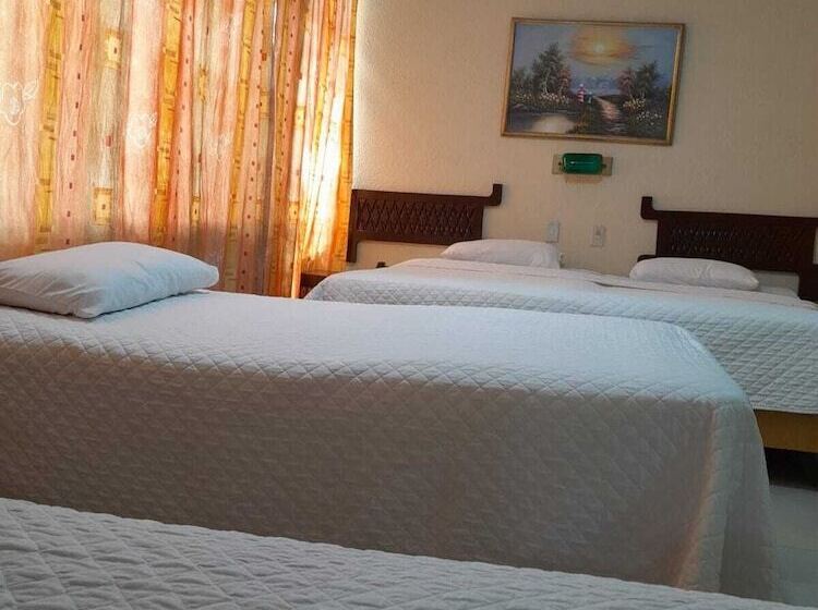 Hotel Sol De Oriente