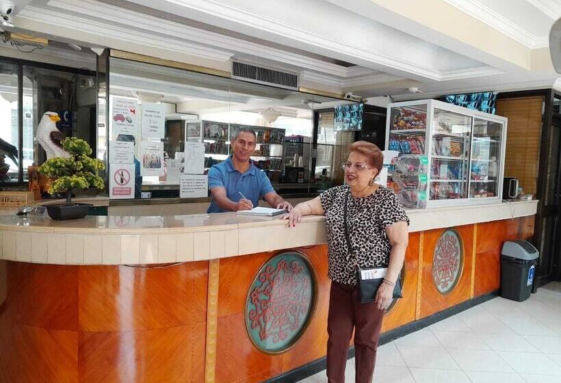 Hotel Sol De Oriente