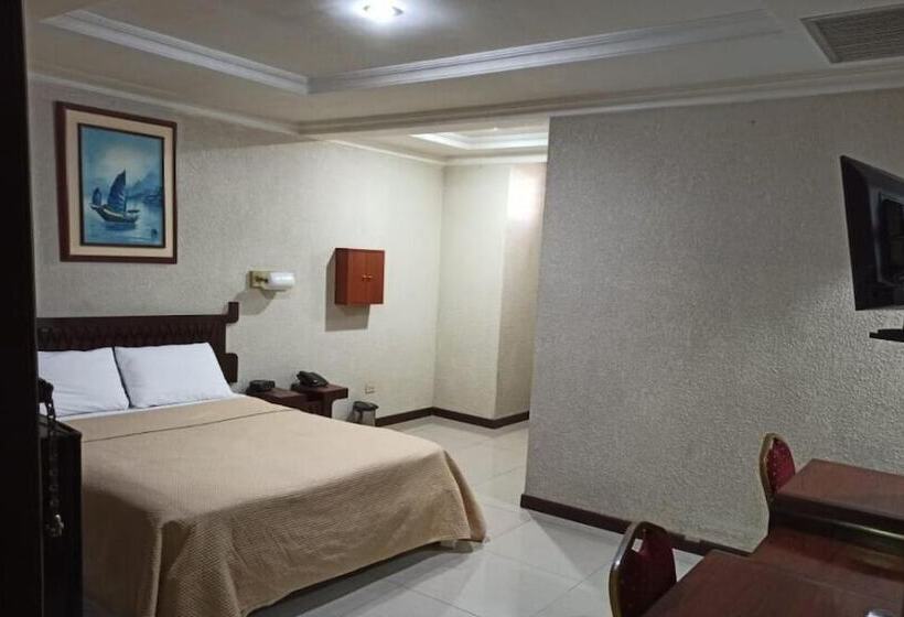 Hotel Sol De Oriente