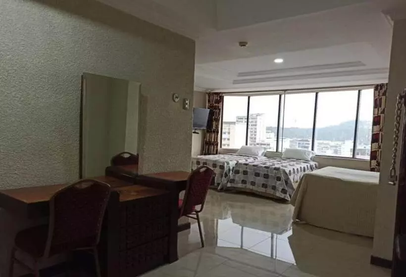 هتل Sol De Oriente