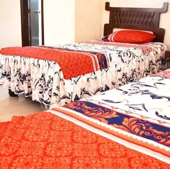 هتل Sol De Oriente