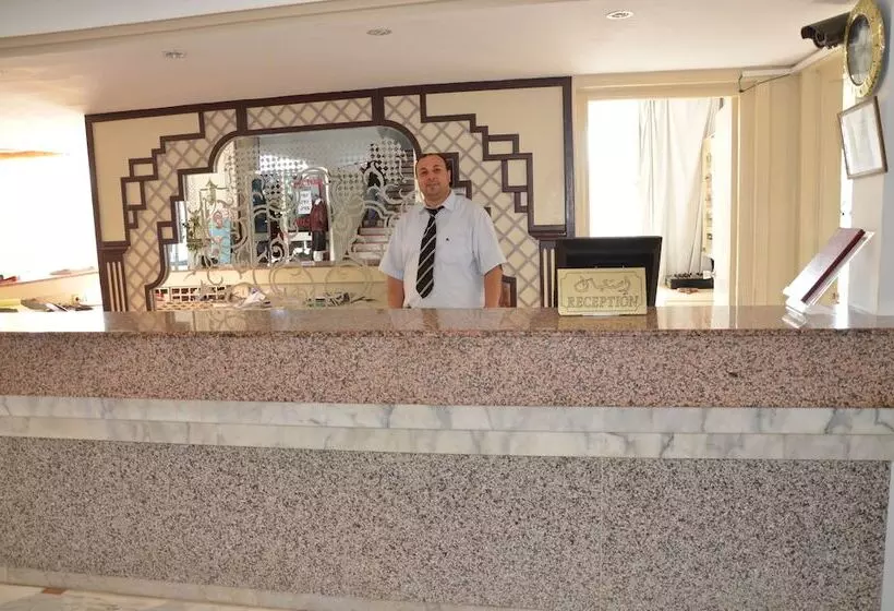 호텔 Topkapi Beach