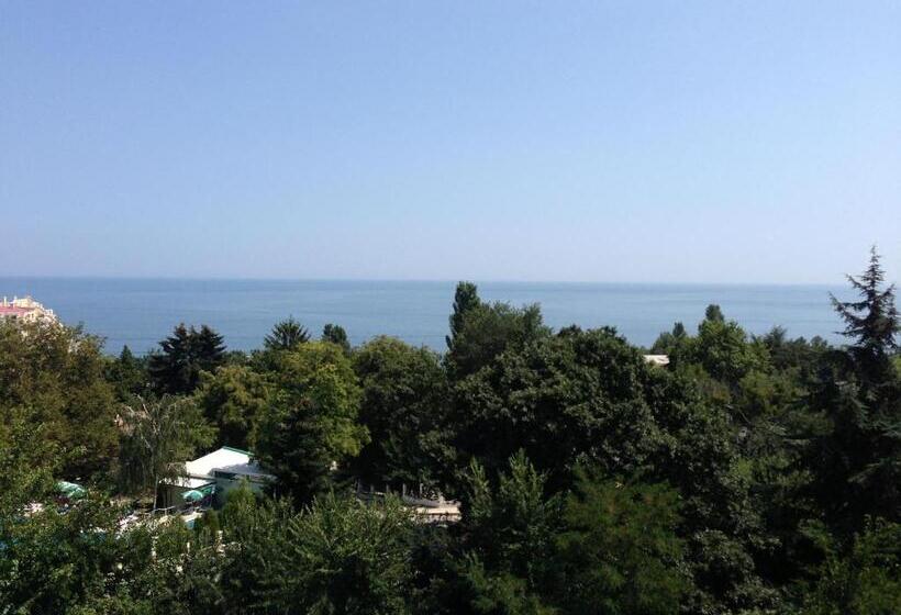 Vezhen Hotel   Free Parking