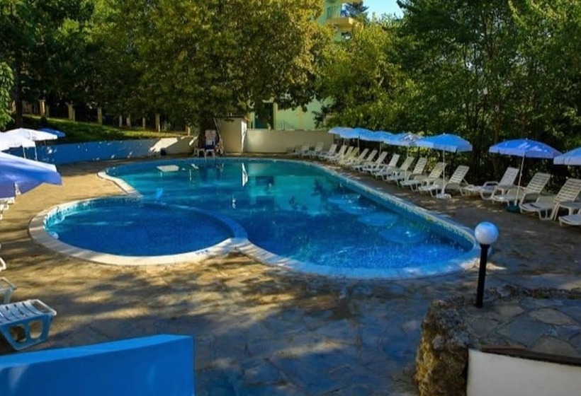 Vezhen Hotel   Free Parking