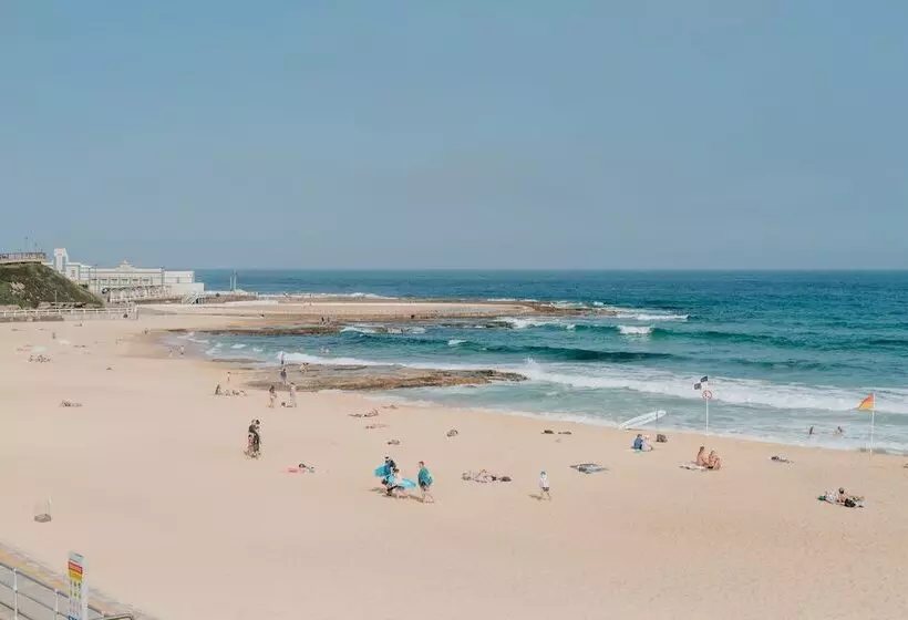 Novotel Newcastle Beach