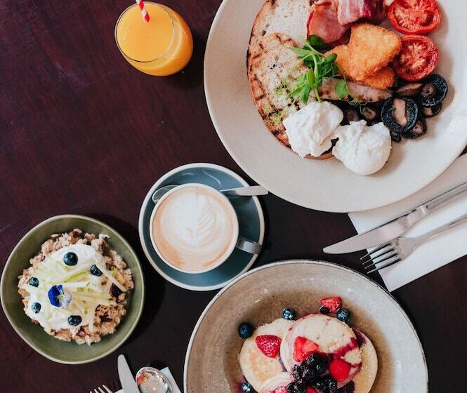 Novotel Newcastle Beach