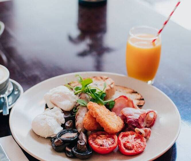 Novotel Newcastle Beach