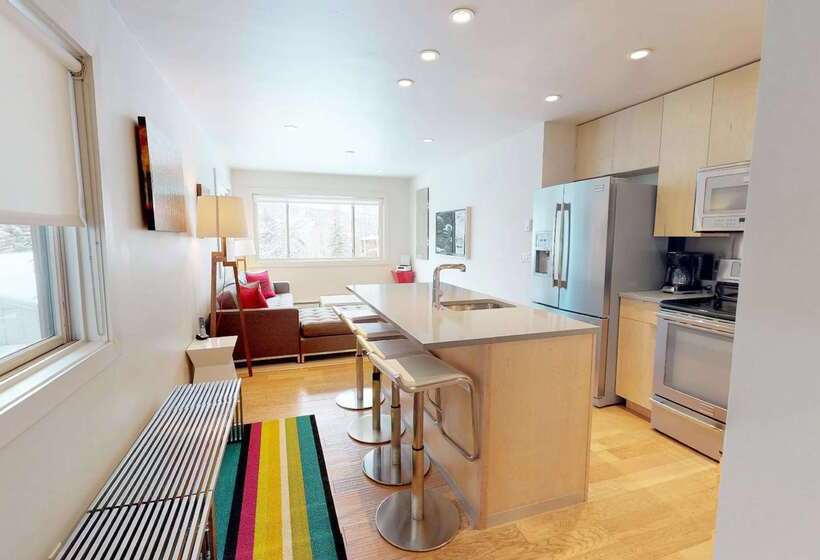 Villas At Snowmass Club