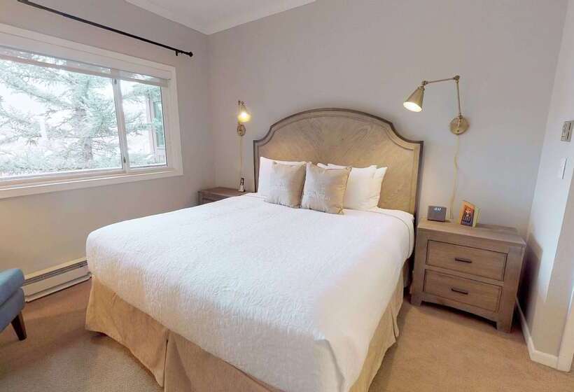 Villas At Snowmass Club