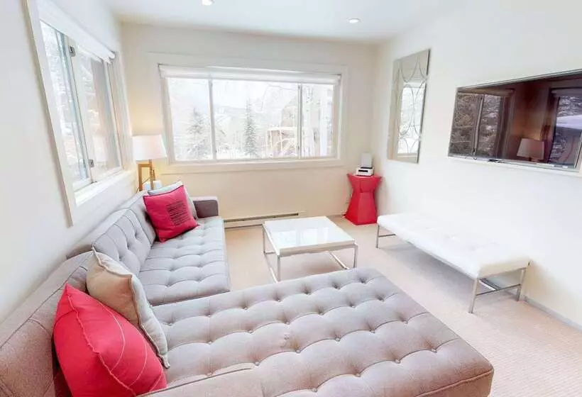 Villas At Snowmass Club