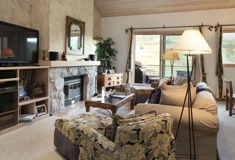 Villas At Snowmass Club