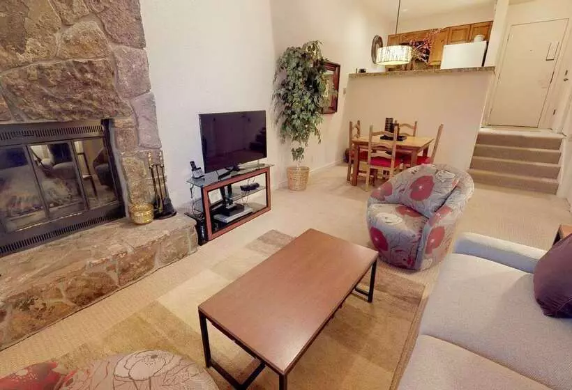 Villas At Snowmass Club