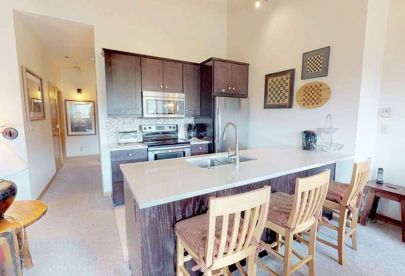 Villas At Snowmass Club