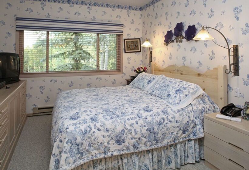 Villas At Snowmass Club