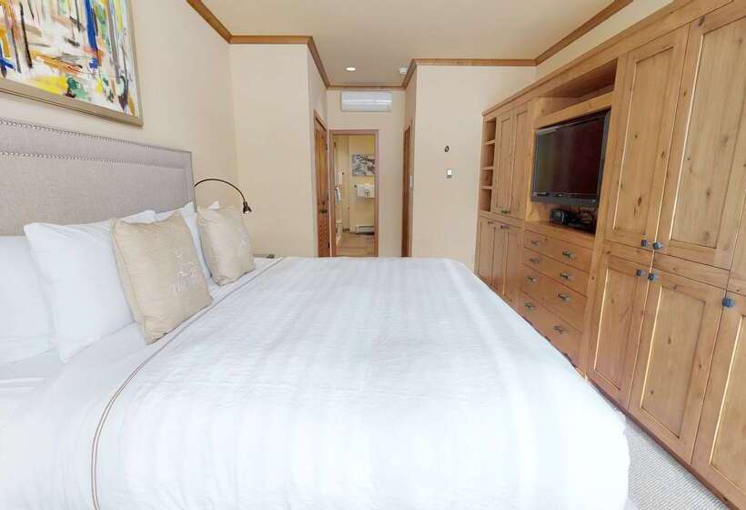 Villas At Snowmass Club