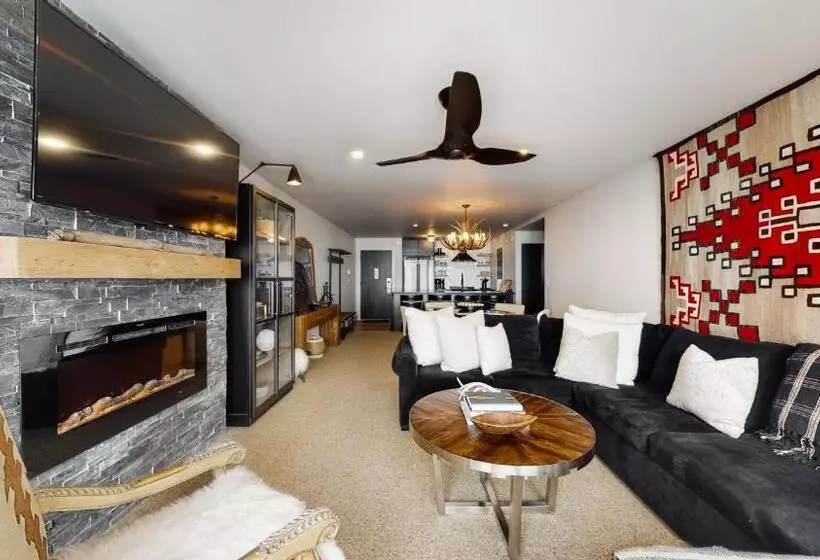 Villas At Snowmass Club