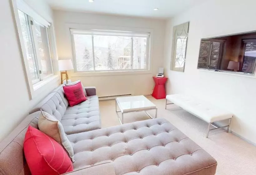 Villas At Snowmass Club