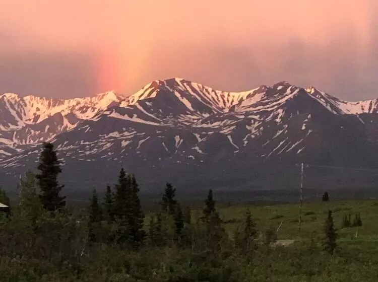 Hotelli Cantwell Lodge