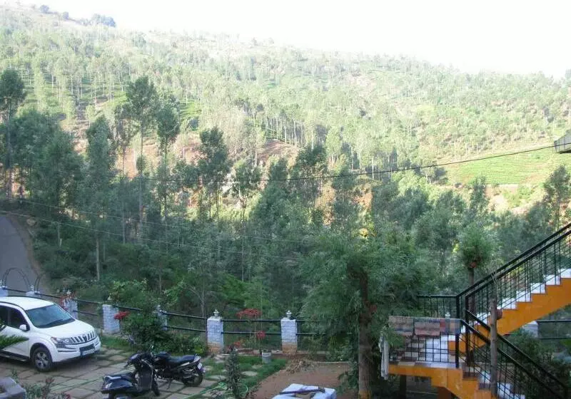 ホテル Oak Valley