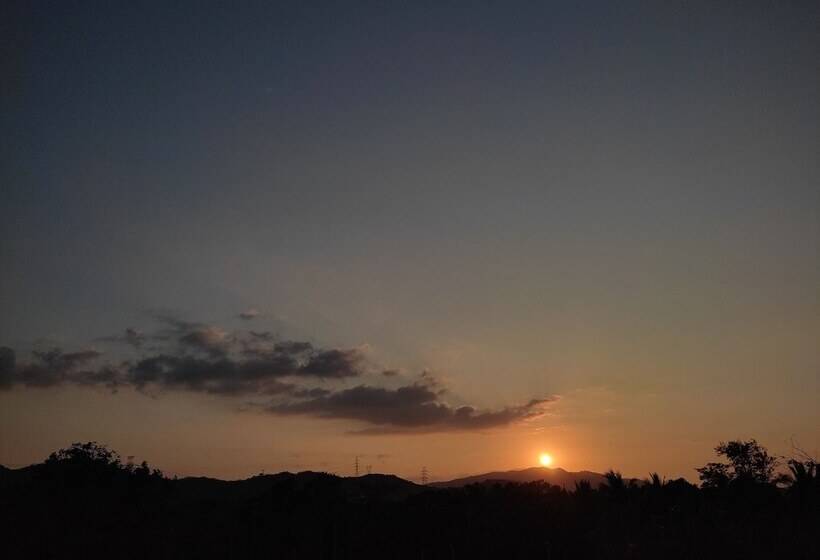 Hotel Olana Bed And Breakfast