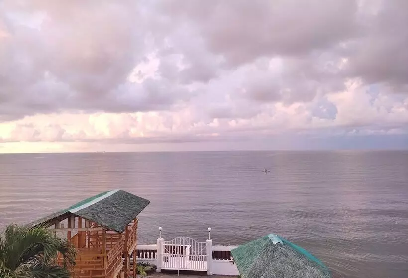 Hotelli Olana Bed And Breakfast