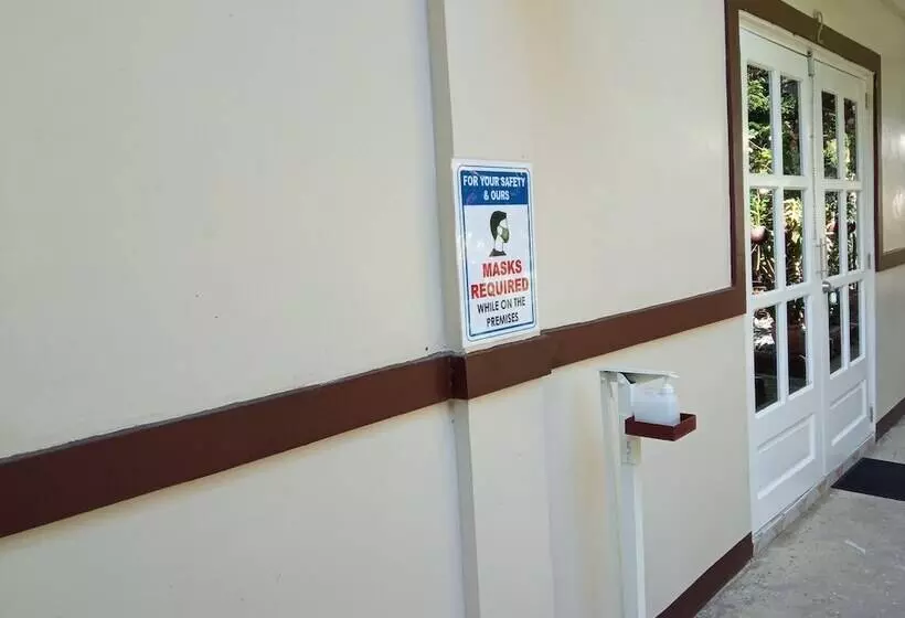 Hotelli Olana Bed And Breakfast