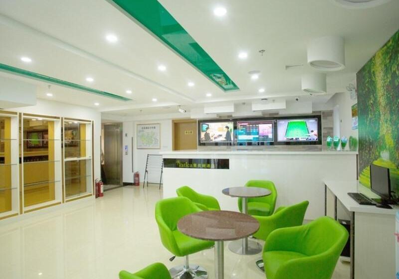 Отель Vatica Liaoning Chaoyang The East Of Railway Station Xinhua Road