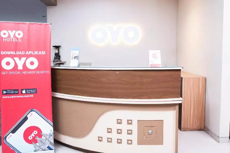 Oyo 674 Hotel Cepu Indah 2