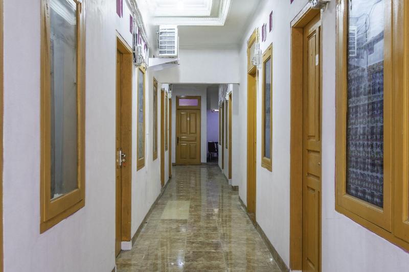 فندق صغير Spot On 2412 Mandala Residence