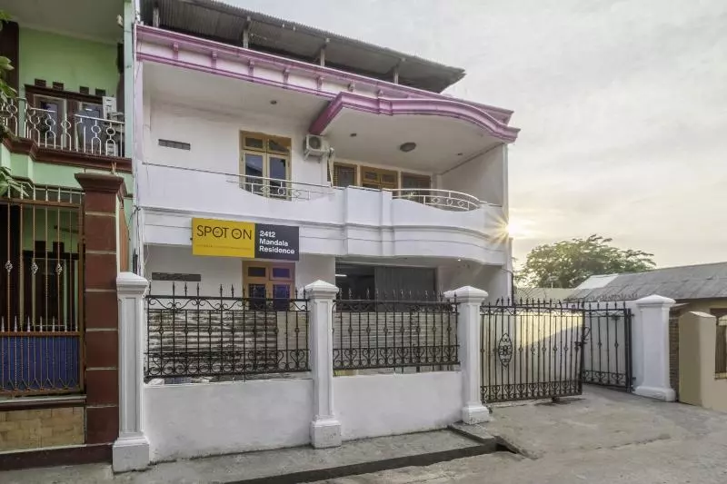 Retkeilymaja Spot On 2412 Mandala Residence