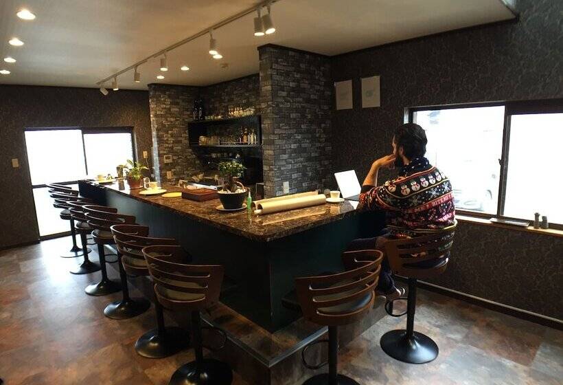 Chochin House   Hostel