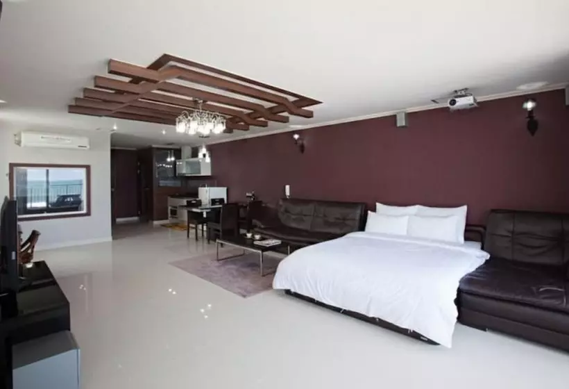 Gangneung Dream Beach Pension
