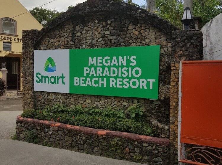 فندق Megans Paradisio Beach Resort